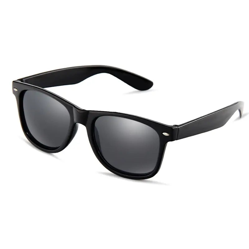 Classic Oval Frame Sunglasses